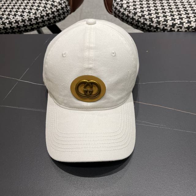 Gucci~2025 Spring New Simple High-end Baseball Cap DDD