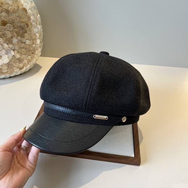 Dior Dior Autumn painter cap, rear elastic adjustment DDD