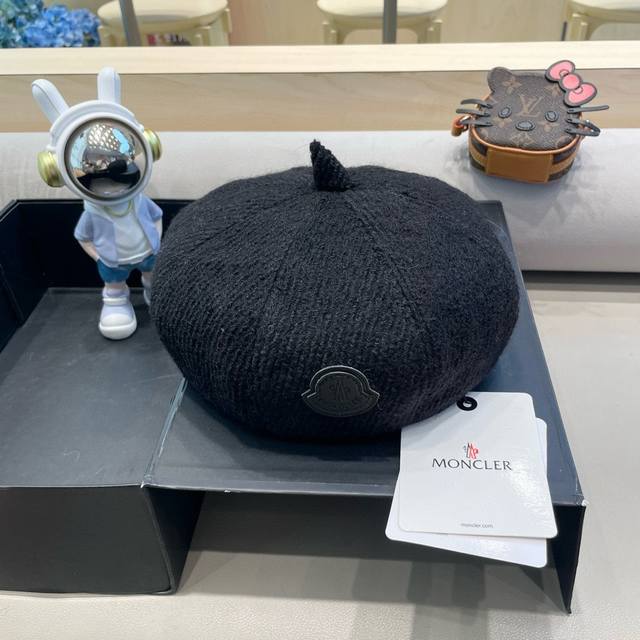 Moncler beret upgraded version autumn and winter solid color literary retro pain