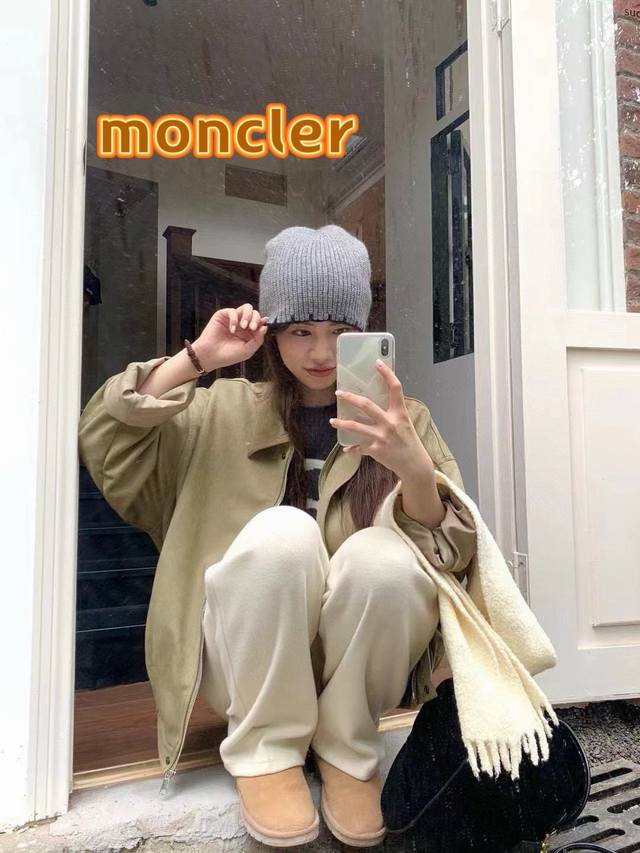 Moncler Moncler cold hat pullover hat gray head cover knitted hat wool hat femal
