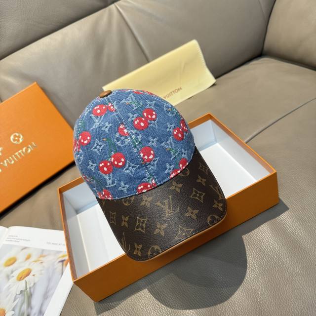 comes with a box bag, Lv Louis Vuitton new original baseball cap, Lv small cher