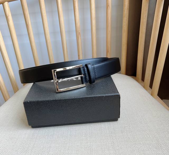 Prada The latest Prada belt, this belt is refined, understated, elegant, and mod