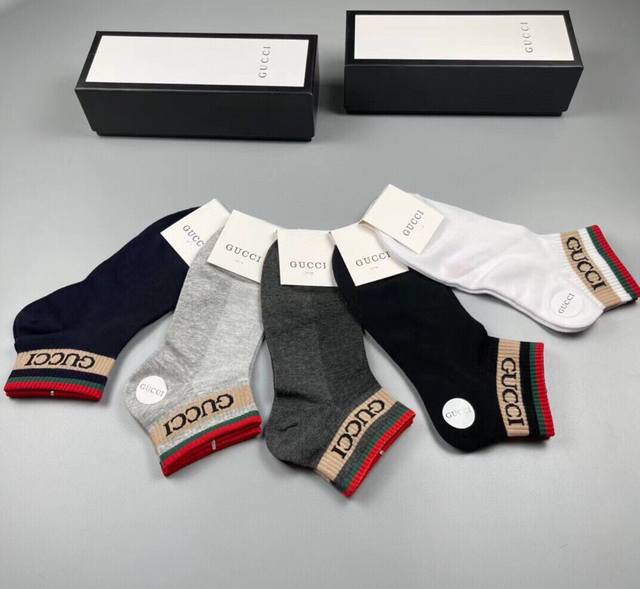 Special Gucci Gucci men's new socks, one box of five pairs of G counter synchron