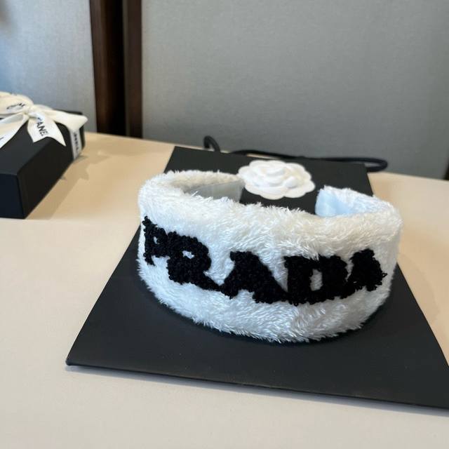 Prada headband DDD