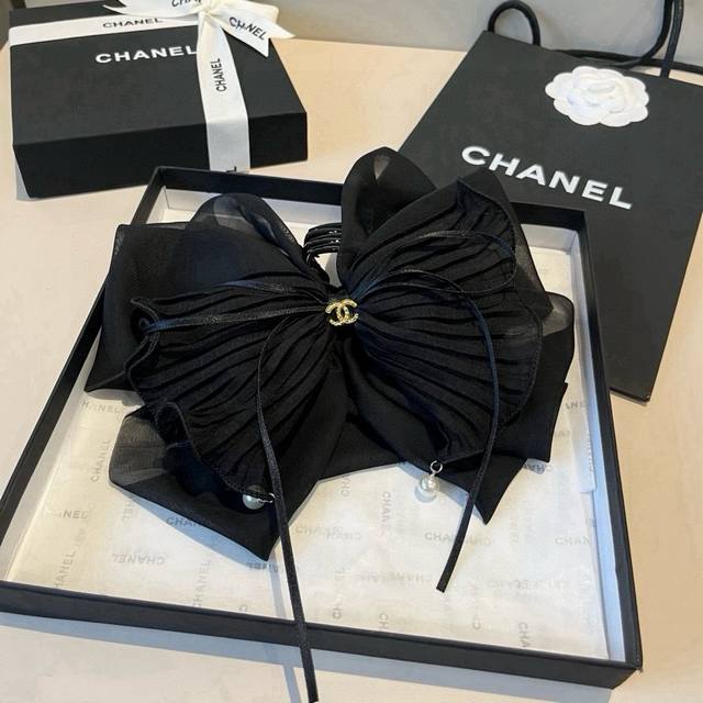 Chanel Chanel new hairpin DDD