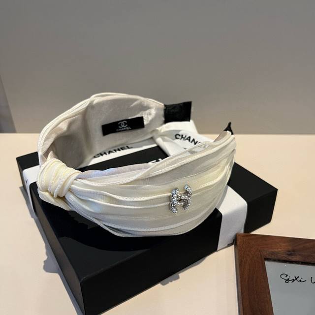 Chanel Chanel new headband DDD