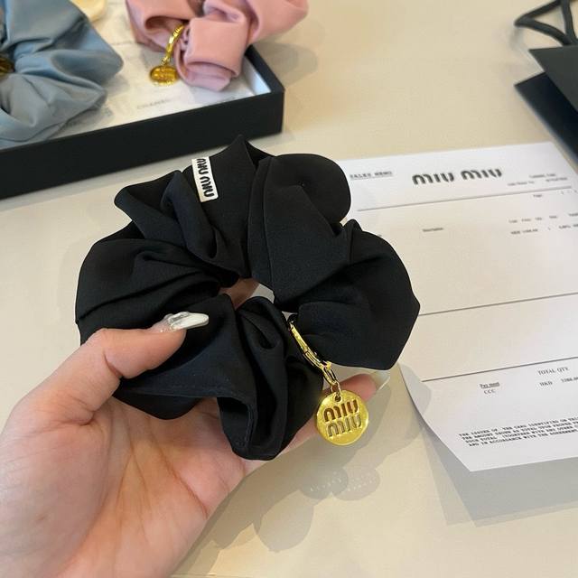 Miumiu Miu Miu new hairband DDD