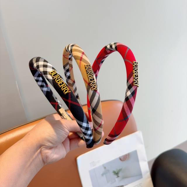 comes with packaging Burberry's new tall plaid narrow headband, made of custom-