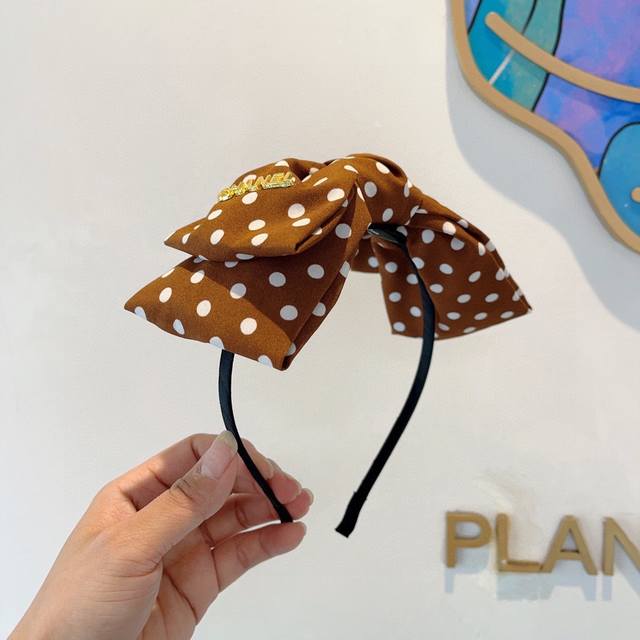 with packaging Chanel Chanel's new style polka dot bow exquisite headband, retr