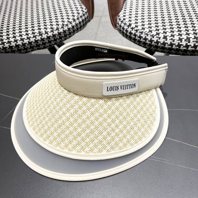 Dior2025 new hollow top hat, a must-have item in summer, because it is so easy t