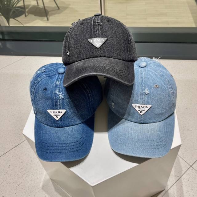 Prada new baseball cap The ripped edge design is super cute!!! The style is abso