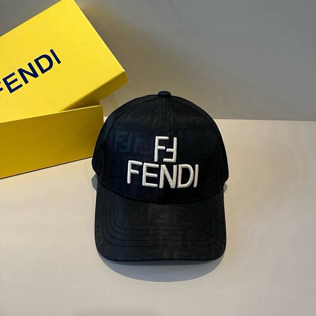 Fendi Fendi monogram series baseball cap classic Ff mid-century single product,