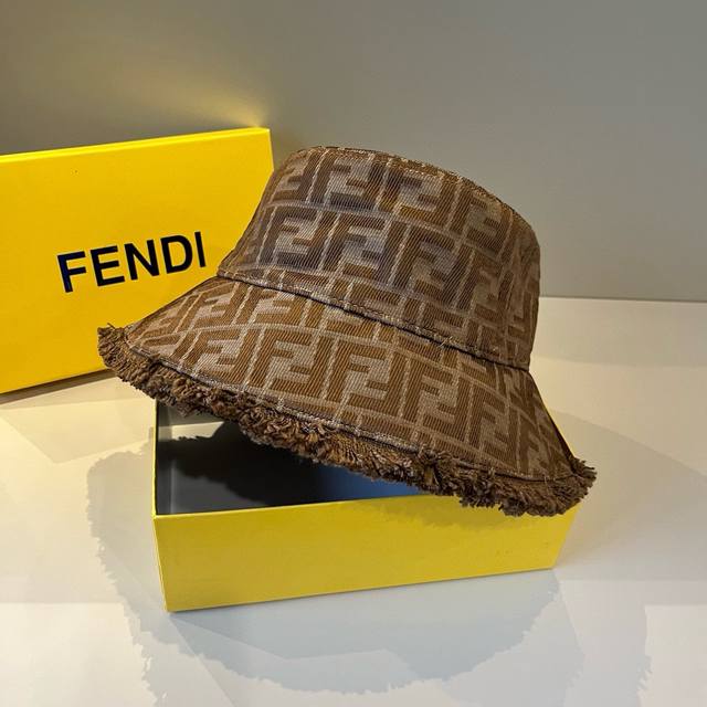 Fendi Fendi old flower series bucket hat classic Ff mid-century single product,