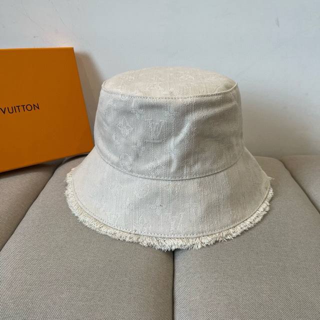 Louis Vuitton bucket hat Louisvuitton new Lv baseball cap, heavy craftsmanship t