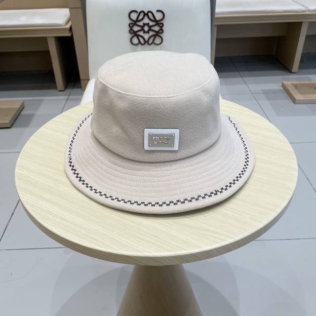 Prada Prada 2025 new French Hepburn style bucket hat double-sided wool Korean ve