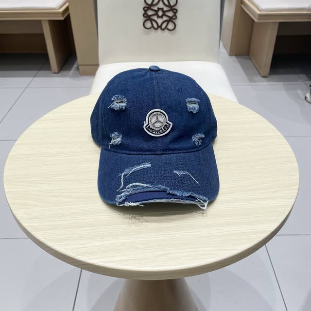 Moncler's new denim baseball cap, a fashionable streetwear item with a great st
