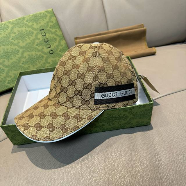 comes with a box bag, Gucci spring/summer new original baseball cap, logo webbi