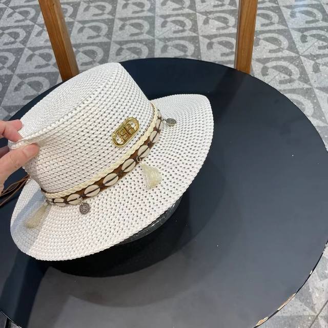 Balenciaga hollow flat hat, sun hat, head circumference 57cm DDD