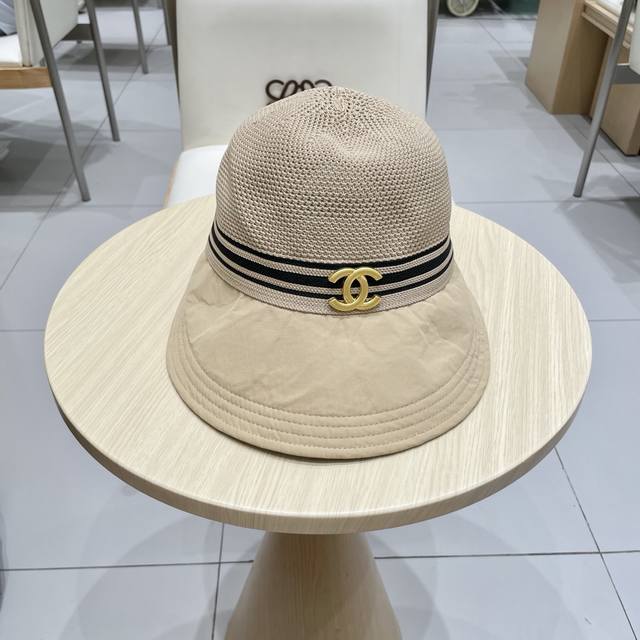 Chanel Chanel summer outdoor large brim sun hat 2025 new hollow breathable sun h