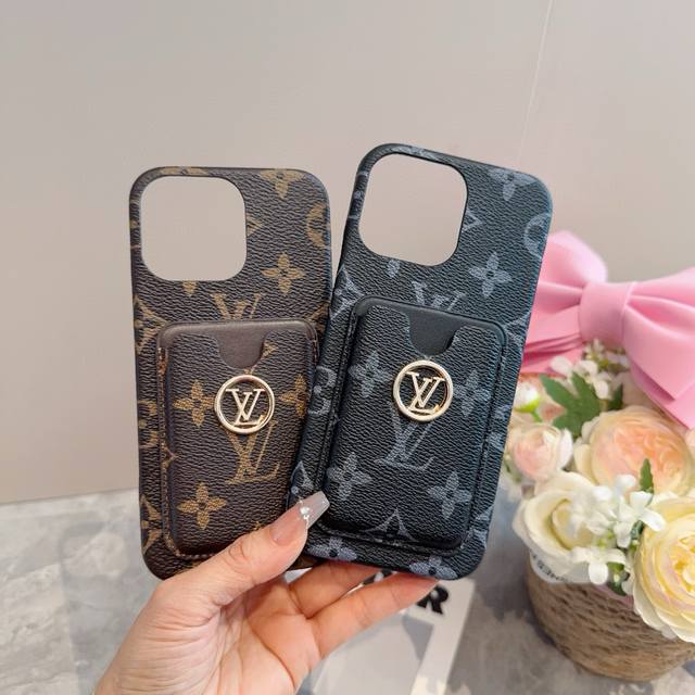 Lv classic popular mobile phone case card holder Lv old flower card four-pack ca