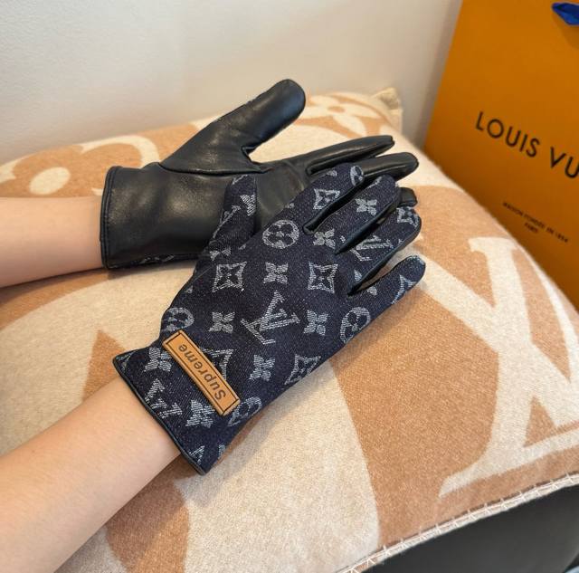 2025Lv new denim with leather gloves, fashionable motorcycle gloves, new autumn
