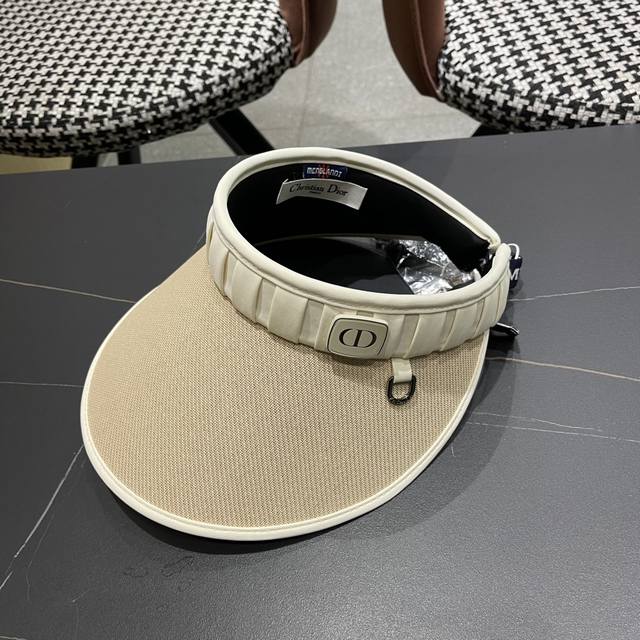 Dior Dior new large brim sun hat hollow top straw hat sun hat women's spring and