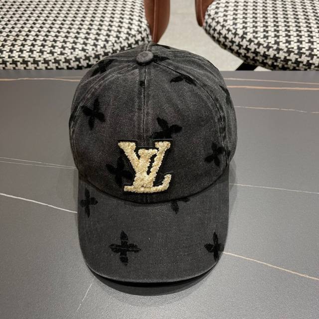 Louivuittonlv counter new Louis Vuitton home denim baseball cap, unisex sun hat,