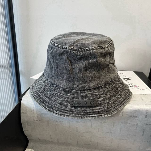 Lv cowboy bucket hat, unisex head circumference 57cm DDD