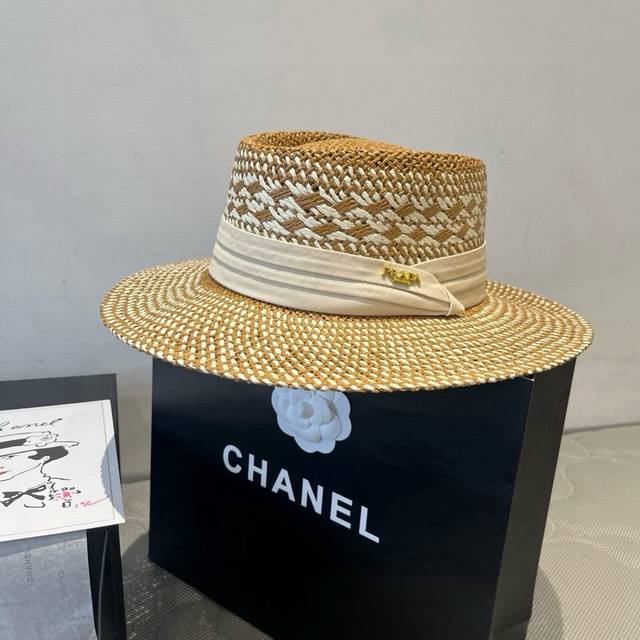 Prada straw sun hat, sun hat, beach hat, head circumference 57cm DDD