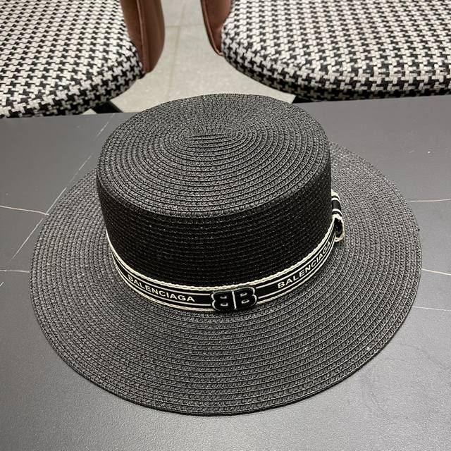 Balenciaga's new spring style British flat-top Korean casual sun protection str