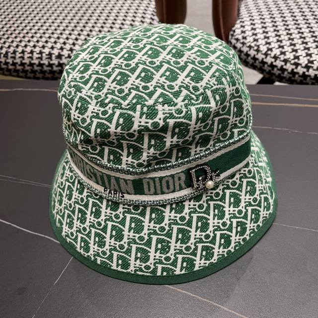 Hot item arrival Dior new original bucket hat, exquisite and pure style, very co