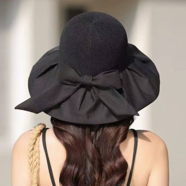 Fendi Fendi hat women's summer face-covering black pepper sunscreen large brim