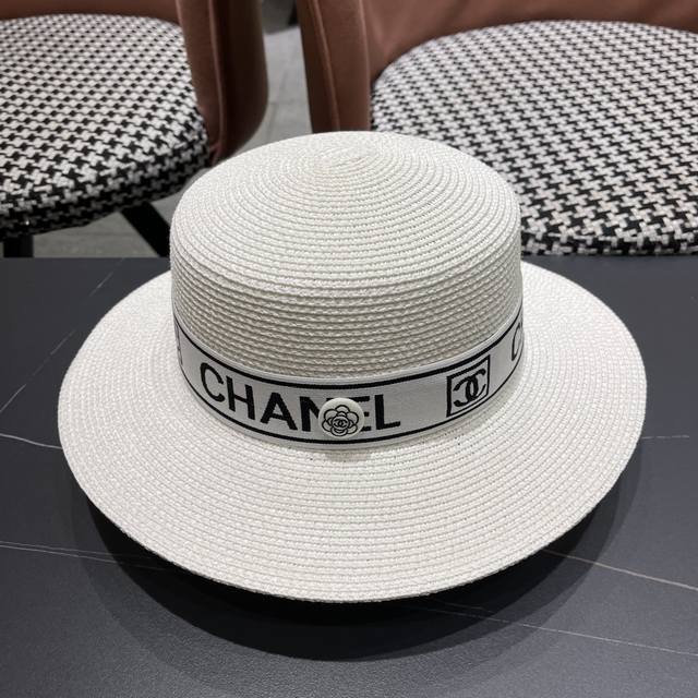 Chanel Chanel classic small flat top, flat top straw hat, head circumference 57c