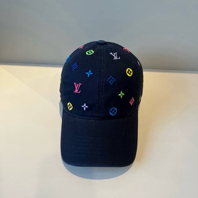 Louis Vuitton baseball cap Louisvuitton new Lv baseball cap, heavy craftsmanship
