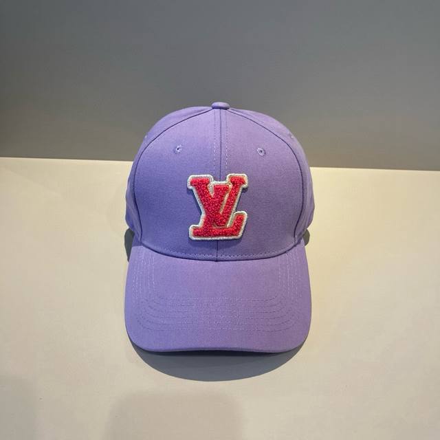 Louis Vuitton baseball cap Louisvuitton new Lv baseball cap, heavy craftsmanship