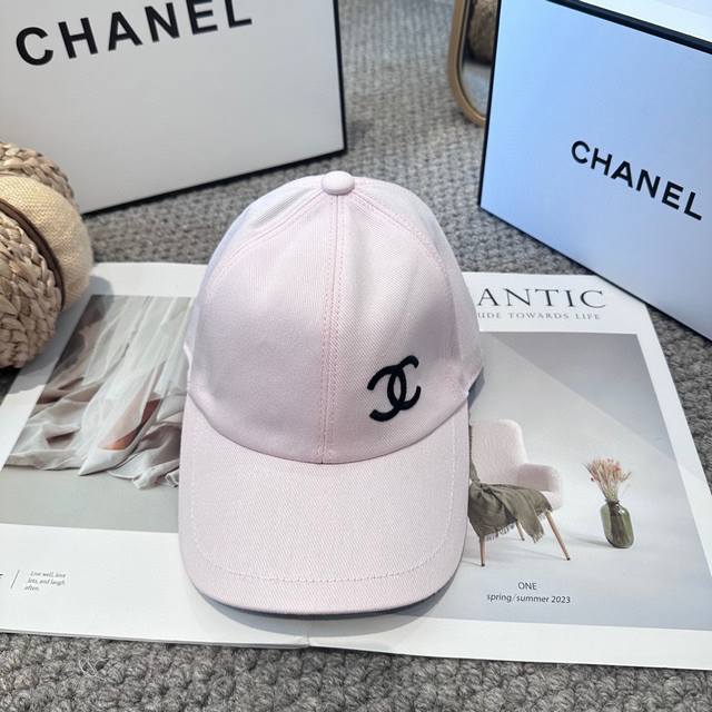 Chanel's new safety pin inner flower simple embroidered logo baseball cap, new a