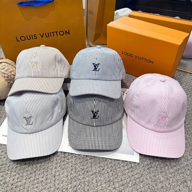 Louis Vuitton new striped Lv baseball cap, heavy-duty craftsmanship, high-end st
