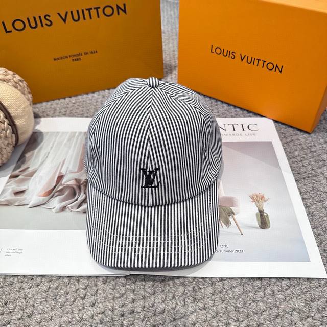 Louis Vuitton baseball cap Louisvuitton new striped Lv baseball cap, heavy craft