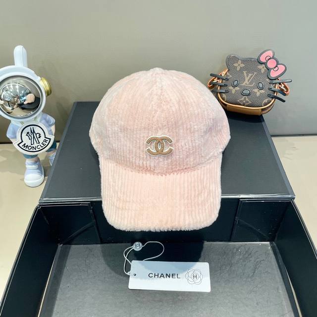 Chanel Chanel's new autumn and winter small fragrance style baseball cap, fluffy