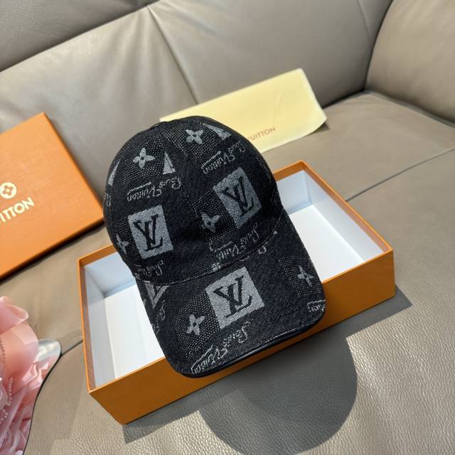 comes with a box bag, Lv Louis Vuitton new original baseball cap, Lv denim jacq