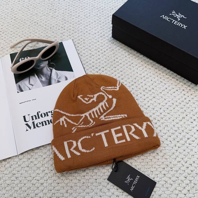 Arc'teryx high-quality knitted hat, the latest couple's knitted wool hat for aut