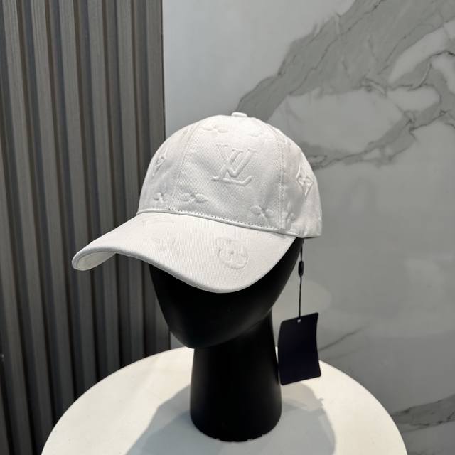 Louis Vuitton LV baseball cap Louisvuitton new style heavy craftsmanship to crea