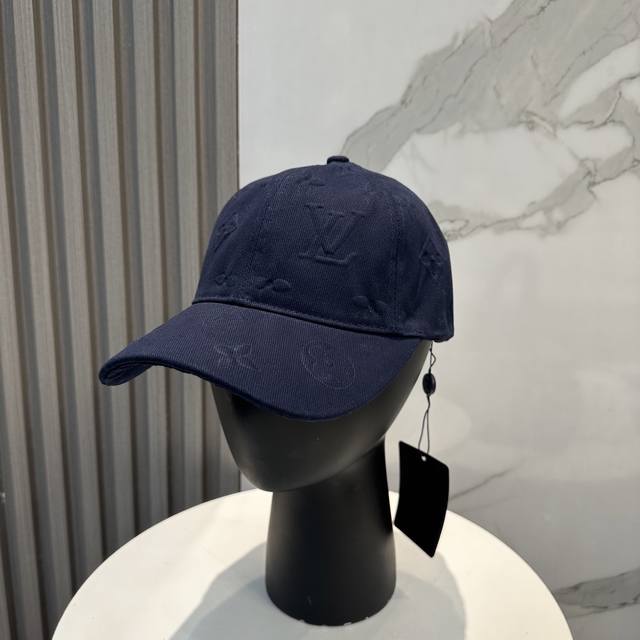 Louis Vuitton LV baseball cap Louisvuitton new style heavy craftsmanship to crea
