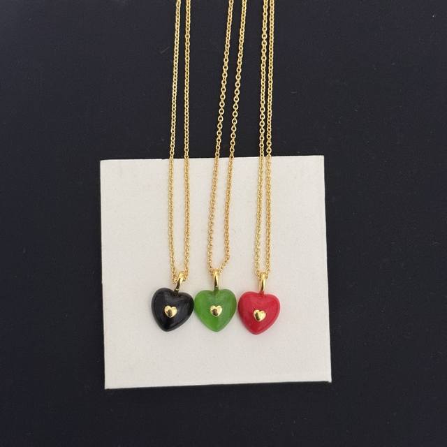 High-quality details as shown Niche heart necklace from the Korean Coldfr Me ni