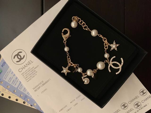 Ch*Nel Heart Pentagram Bracelet Made of Brass DDD