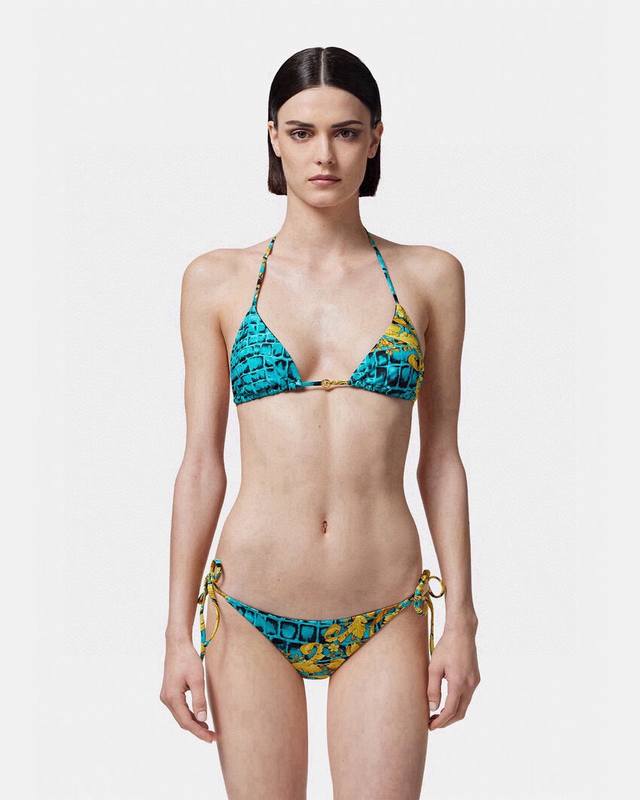 Versace's new bikini is suitable for a variety of scenarios.