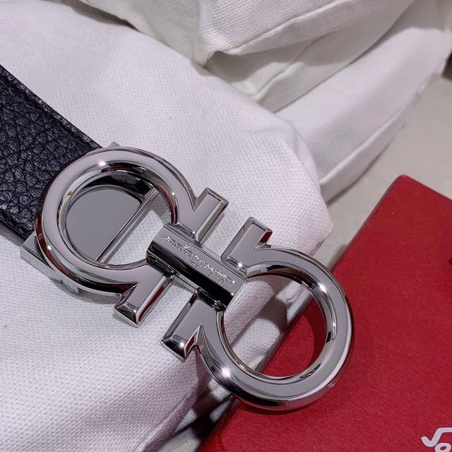 Ferragamo high-end custom men's belt double-sided top-grain cowhide can be used