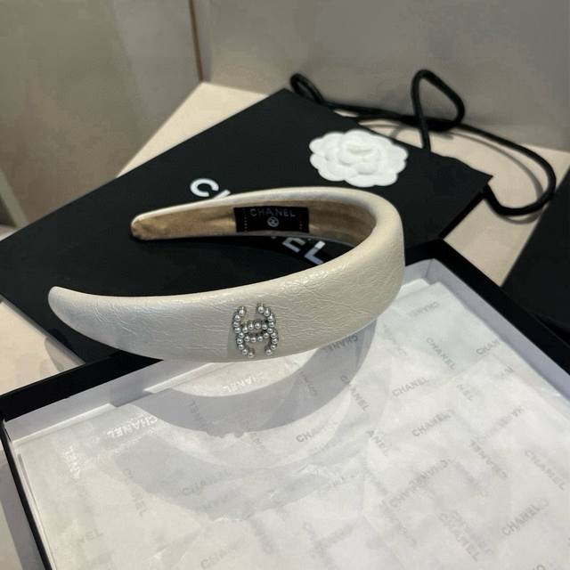 Chanel Chanel new headband DDD
