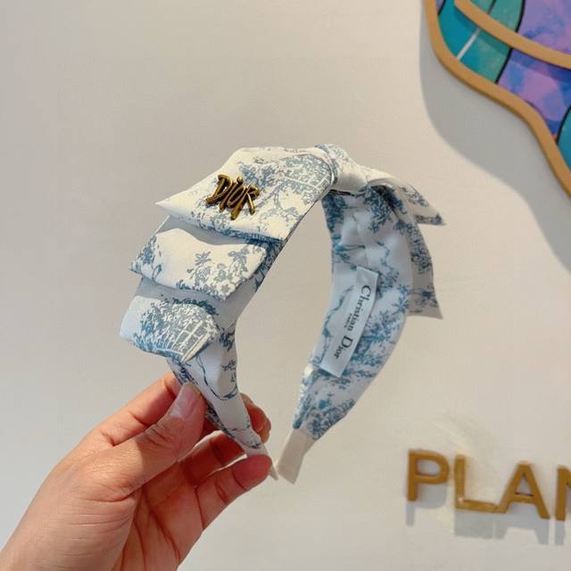 with packaging Dior Dior's hottest new bow headband, original counter goods, le