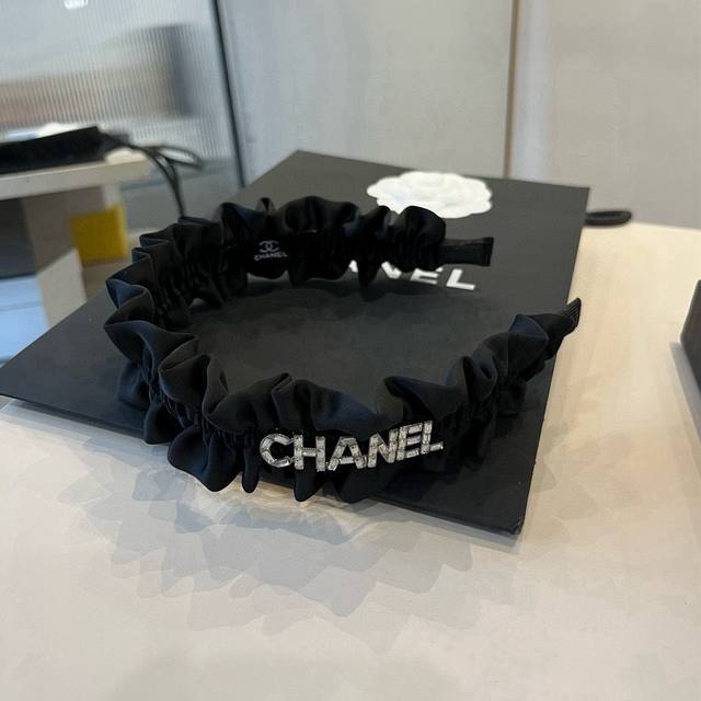 Chanel Chanel new headband DDD